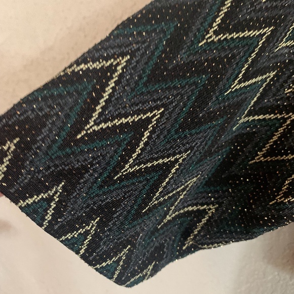 🖤LuLaRoe NWT women’s black dress chevron design w/short sleeves 💫 - Picture 3 of 8